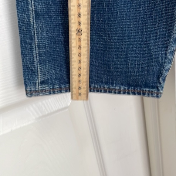 Levi's - 501 '93 - 90s Style - Med Wash - Straight Leg - 33x30 - Picture 5 of 12